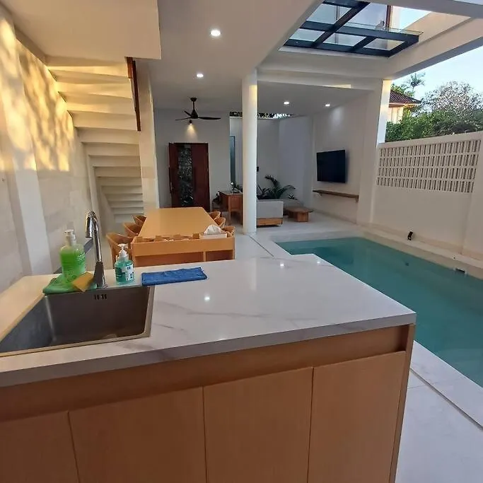 Villa Satoo Batu Belig Canggu Endonezya
